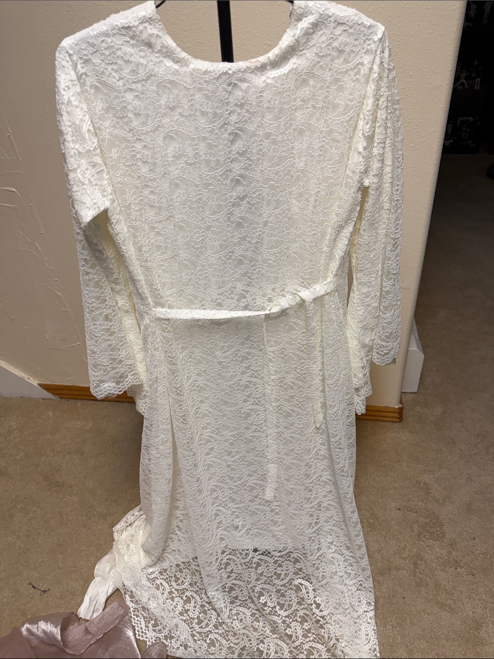 Ivory Lace Long Sleeve Maxi Dress